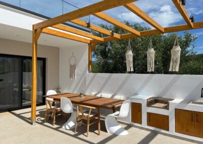 Thesykiahouse - Kastrosikia - Terrasse - Essbereich - Outdoorküche - www.thesykiahouse.com